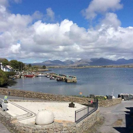Roundstone Retreats Abbys Cottage Exterior photo